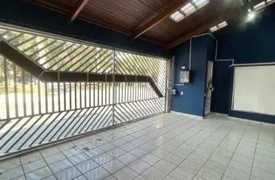 Sobrado no jardim hollywood com 03 dorms 03 suítes 03 vagas de garagem por 850 mil.