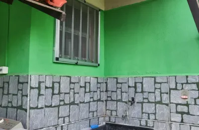 Vende-se com rgi excelente casa linear com 2 quarto(s) na praia da brisa