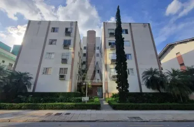 Apartamento semi- mobiliado no bairro santo antônio com 03 quartos , cozinha e vaga de garagem