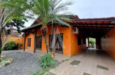 Casa residencial com 3 quartos  para alugar, 152.00 m2 por r$2200.00  - jarivatuba - joinville/sc