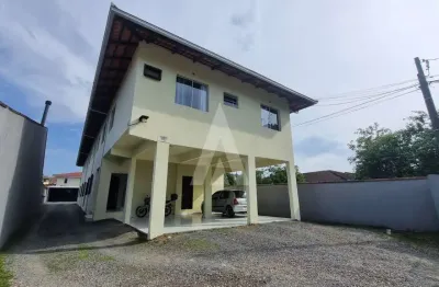 Apartamento com 2 quartos e 1 vaga de garagem no bairro bom retiro.