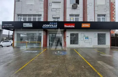 Loja comercial com 4 salas, cozinha, 4 lavabos e estacionamento frontal no bairro américa.