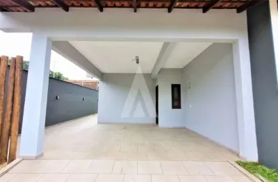 Casa residencial com 3 quartos sendo 01 suite, no bairro Bom Retiro.