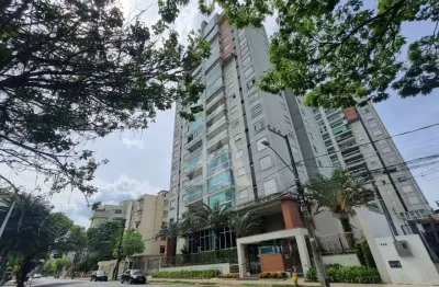 Apartamento com 3 quartos, sendo 1 suite, sacada com churrasqueira, prédio com elevador e 1 vaga de garagem