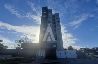 Apartamento com 2 quartos, sacada com churrasqueira, 1 vaga de garagem, prédio com elevador no bairro costa e silva