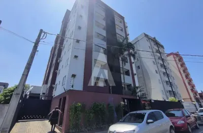 Apartamento no bairro costa e silva com 2 quartos, sacada com churrasqueira e 1 vaga de garagem.