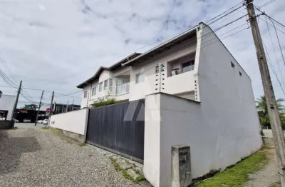 Apartamento com 1 quarto para alugar na Rua Iririú, Iririú, Joinville