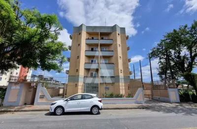 Apartamento mobiliado com 01 suíte, 01 vaga de garagem localizado no bairro santo antonio.
