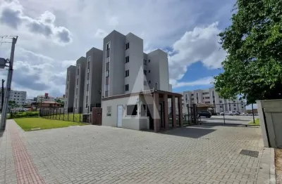 Apartamento no bairro boehmerwald com 2 quartos, cozinha com armários e 1 vaga de garagem.