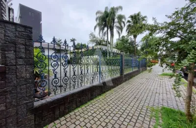 Casa comercial para alugar, 350.00 m2 por r$10000.00  - centro - joinville/sc