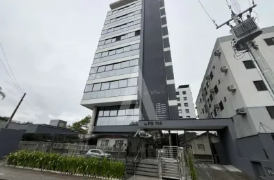 Apartamento alto padrão com com 3 suítes, situado no bairro America