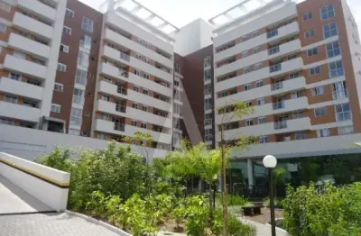 Apartamento composto por 02 quartos, 01 suíte no bairro gloria