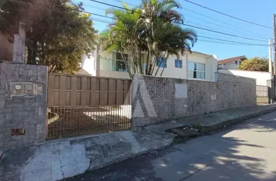 Casa residencial com 2 quartos  para alugar, 150.00 m2 por r$2800.00  - bom retiro - joinville/sc