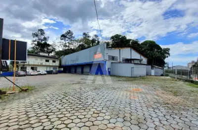 Loja para alugar, 738.99 m2 por r$32000.00  - floresta - joinville/sc