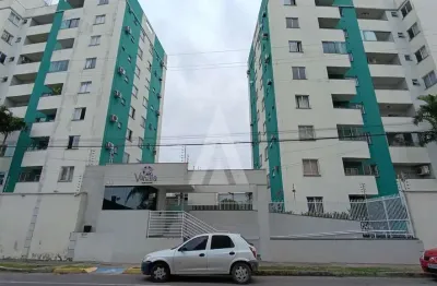 Apartamento localizado no bairro santo antônio, composto por 2 quartos e 1 vaga de garagem coberta.