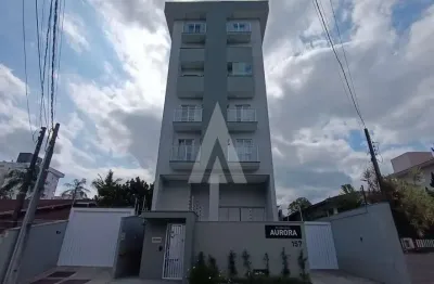 Apartamento com 02 quartos, sendo um com sacada no bairro Costa e Silva.