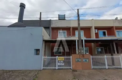 Geminado com 02 quartos, sendo um com sacada, no bairro vila nova.