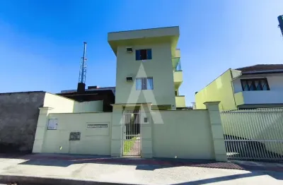 Apartamento completo de armários com ar condicionado no iririu com 02 quartos com ar condicionado