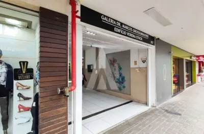 Sala para alugar por r$ 1300.00, 39.65 m2 - centro - joinville/sc