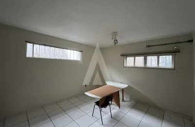 Sala para alugar por r$ 1050.00, 52.00 m2 - centro - joinville/sc