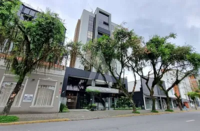 Sala comercial com elevador e 1 lavabo no centro de joinville.