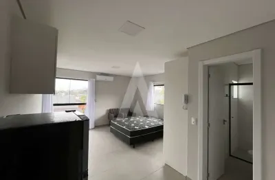 Apartamento studio, mobiliado, 1 dormitório, cozinha e bwc.