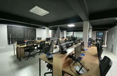 Ponto comercial para alugar na Rua Abdon Batista, Centro, Joinville