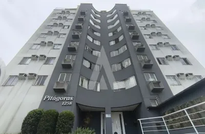 Apartamento reformado mobiliado no santo antônio com 02 quartos com ar condicionado