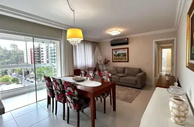 Apartamento mobiliado com 3 quartos, sacada com churrasqueira, no bairro atiradores.