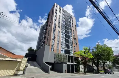 Apartamento com 2 quartos, sendo 1 suíte, sacada com churrasqueira e elevadores no bairro Anita Garibaldi.