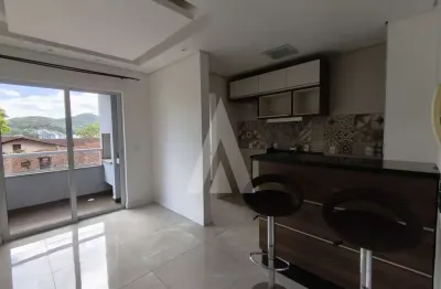 Apartamento com 2 quartos para alugar na Rua Pedro Ernesto, Saguaçu, Joinville
