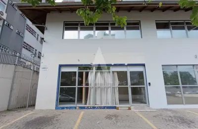 Sala comercial com 6 salas e vagas de garagem no bairro anita garibaldi em joinville