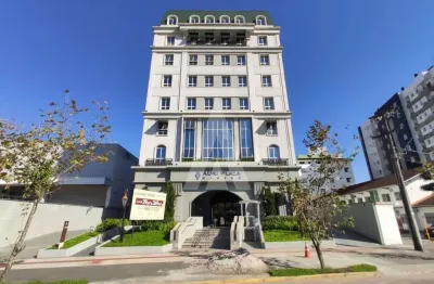 Sala comercial com 1 lavabo e copa com armários no bairro Bom retiro.