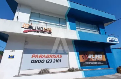 Ampla Loja comercial com 200m² localizada no Bairro Bucarein.