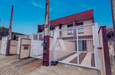 Casa com 2 quartos para alugar na Rua Rocha Pombo, Iririú, Joinville
