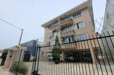 Apartamento no bairro centro, com 2 quartos e 1 vaga de garagem.