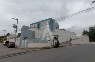 Apartamento no bairro João costa com 2 quartos com 01 vaga de garagem descoberta.
