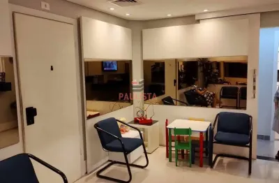 Conjunto comercial com 150m2 para venda ou locação no metro santa cruz