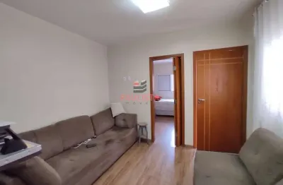 Casa à venda próximo do metro santa cruz com amplo terreno de 200 metros