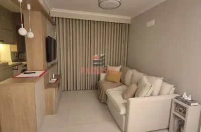 Apto completo, 2 quartos sendo 1 suíte, 1 vaga de garagem. todo mobiliado - 400 metros do metrô