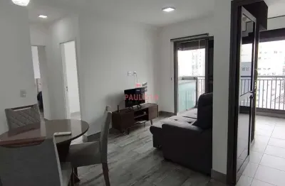 Apartamento mobiliado, semi-novo, andar alto, com 2 dormitórios, 1 suíte, 1 vaga de garagem próximo