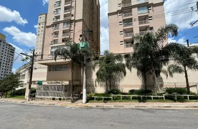 Lindo apartamento pronto para morar, ótima localização , com piscina, aréa de churrasqueira.