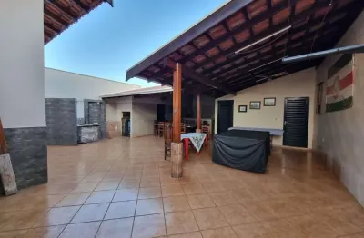 Casa com 4 dormitórios à venda, 225 m² por r$ 480.000,00 - aeroporto - barretos/sp