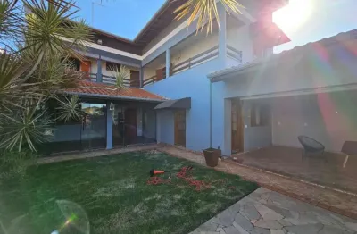 Casa com 4 dormitórios à venda, 257 m² por r$ 760.000,00 - ibirapuera - barretos/sp