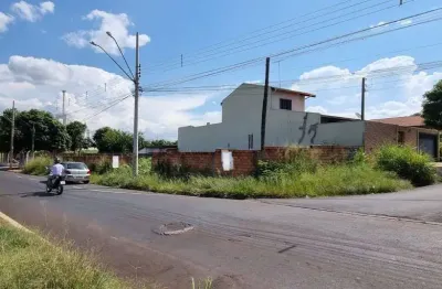 Terreno comercial à venda no Jardim Califórnia, Barretos 