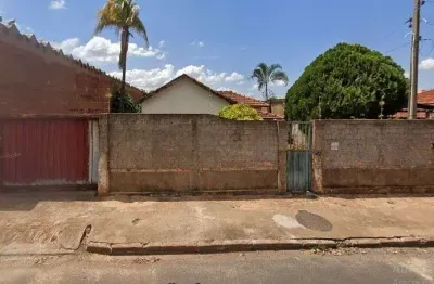 Terreno à venda, 660 m² por r$ 235.000,00 - celina - barretos/sp