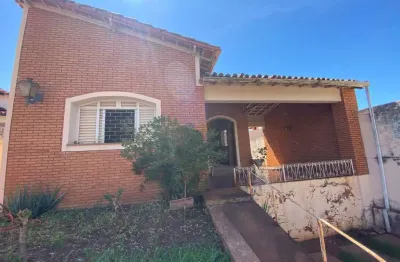 Casa com 3 dormitórios à venda, 248 m² por r$ 350.000 - centro - barretos/sp