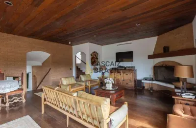 Casa com 4 dormitórios à venda, 480 m² por r$ 2.100.000,00 - capivari - campos do jordão/sp