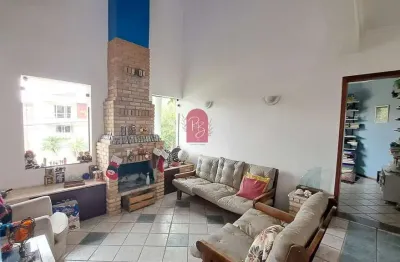 Casa em condomínio fechado com 4 quartos à venda na Avenida Omar Daibert, 1, Parque Terra Nova II, São Bernardo do Campo