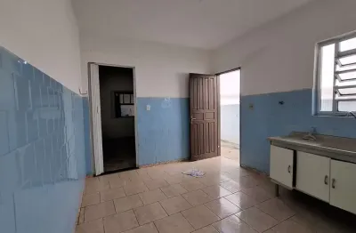 Você quer investir em casa térrea, precisa conhecer este imovel, proximo a av. robert kennedy, sbc